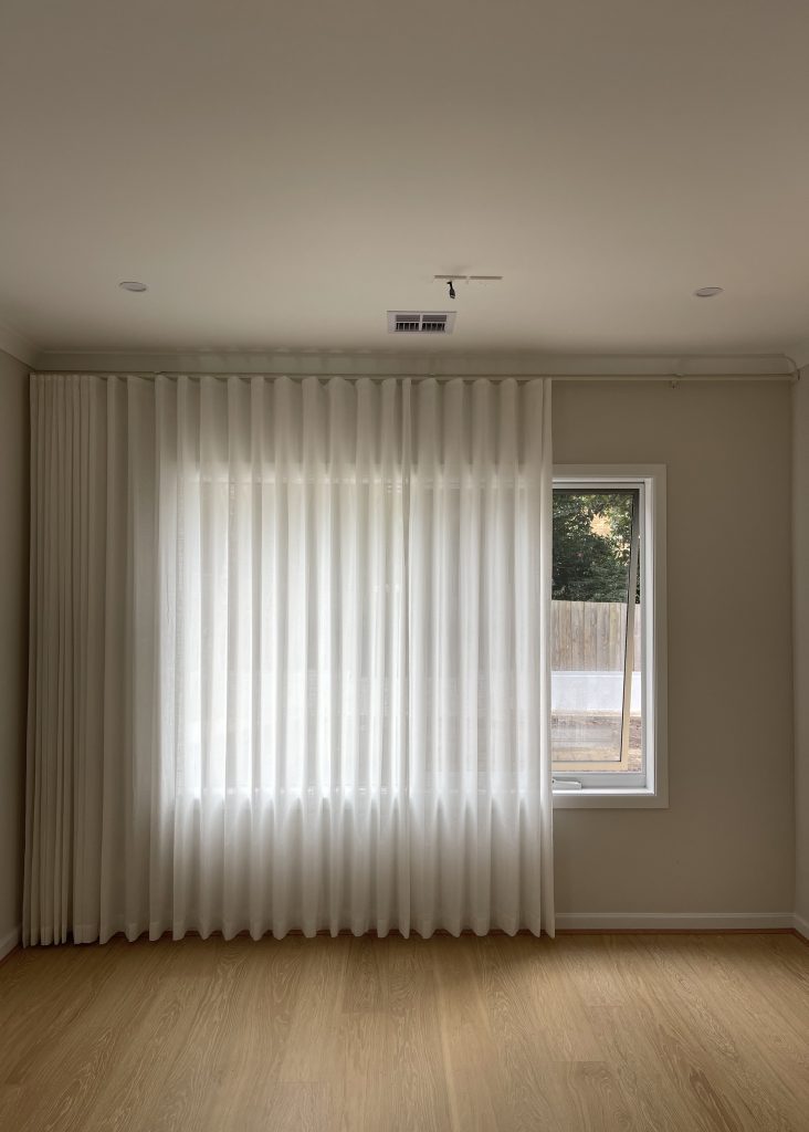 Sheer Curtains​ Specialist