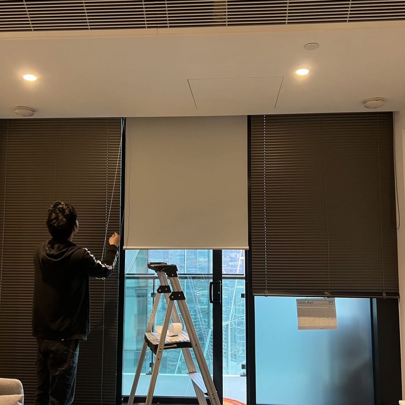 Curtain & Blinds Installation